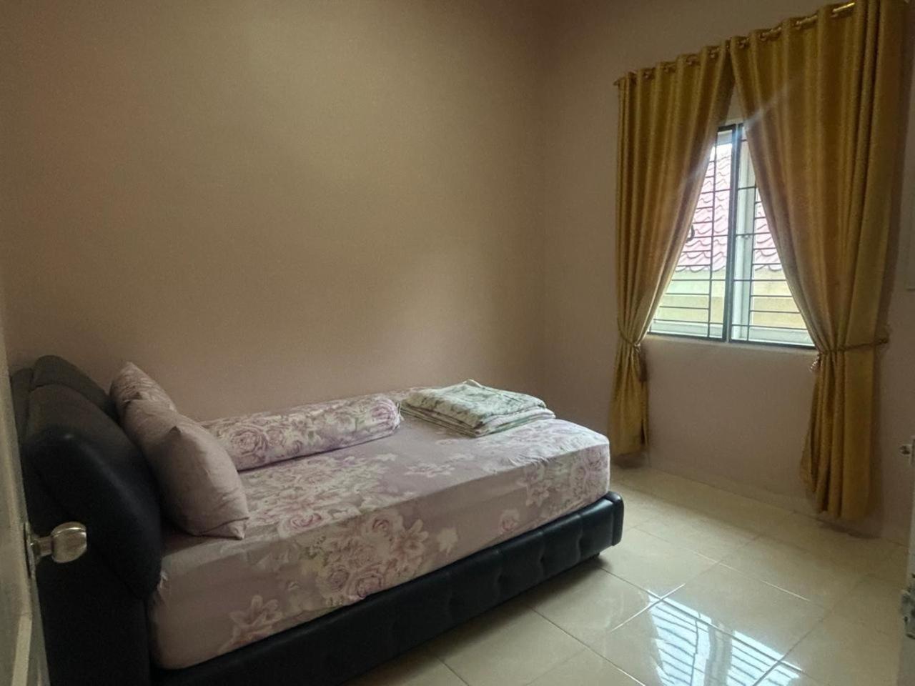 Villa Brastagi Resort Jalan Mimpin Tua Blok C No. 41 Berastagi Eksteriør billede